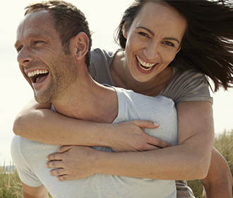 FirstMet Recensione 2025: È un Sito di Incontri Legittimo?