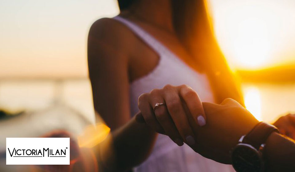 Recensione completa di Victoria Milan